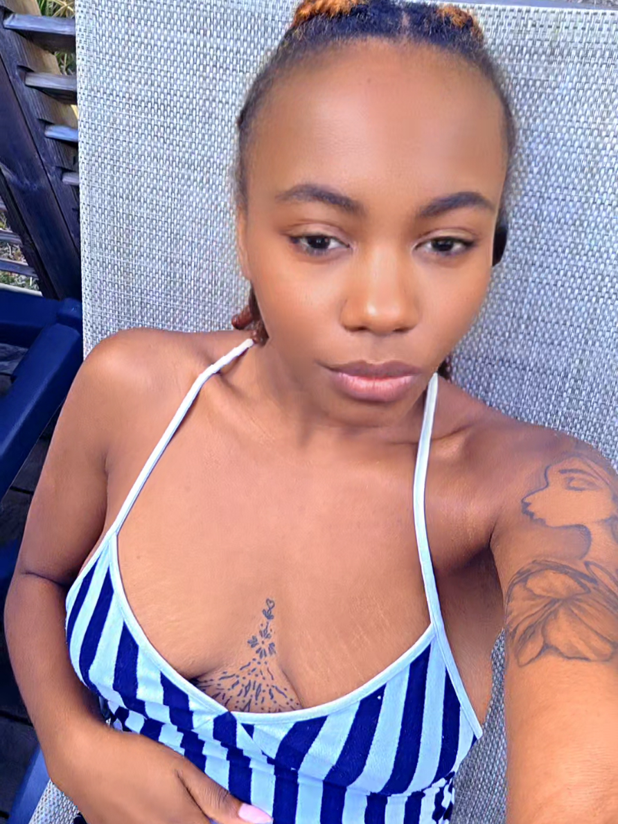 @Nana🇭🇹