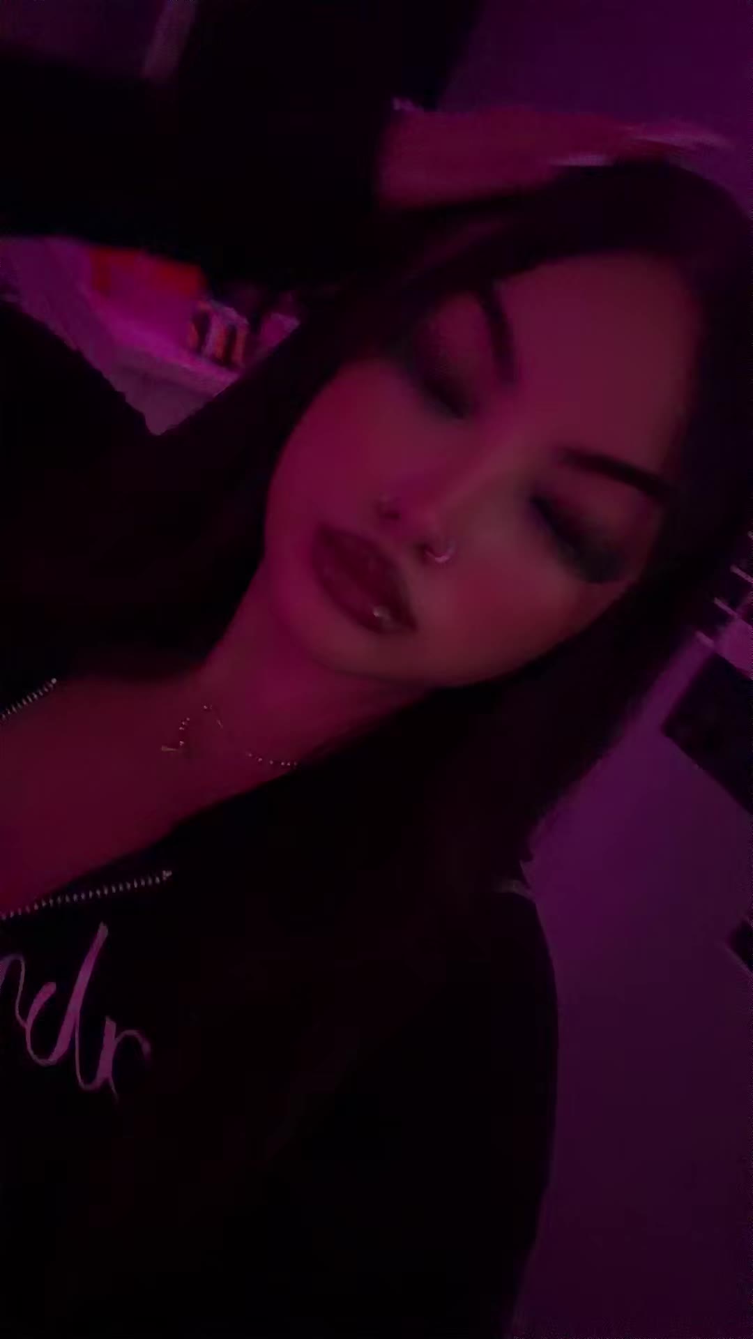 @Prettygirl__cc