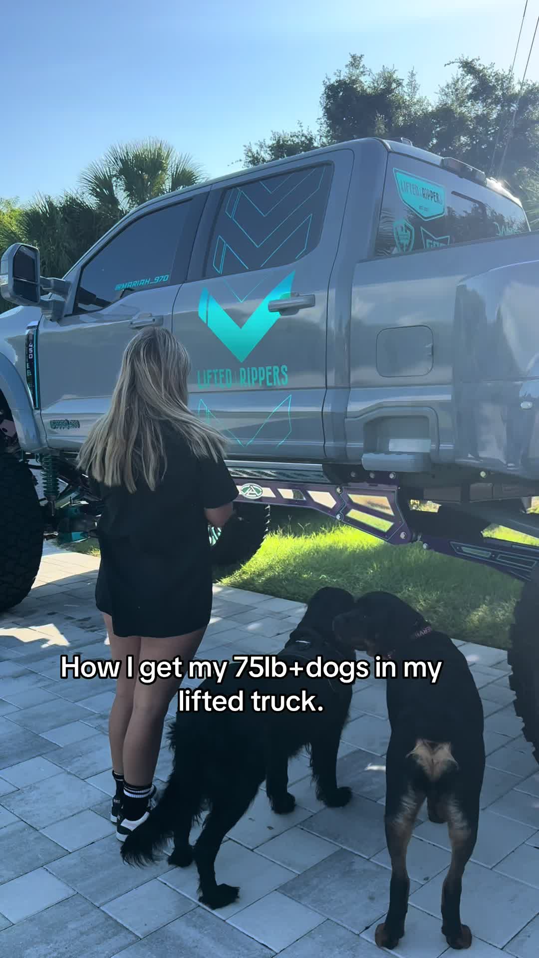 @Mariah_970