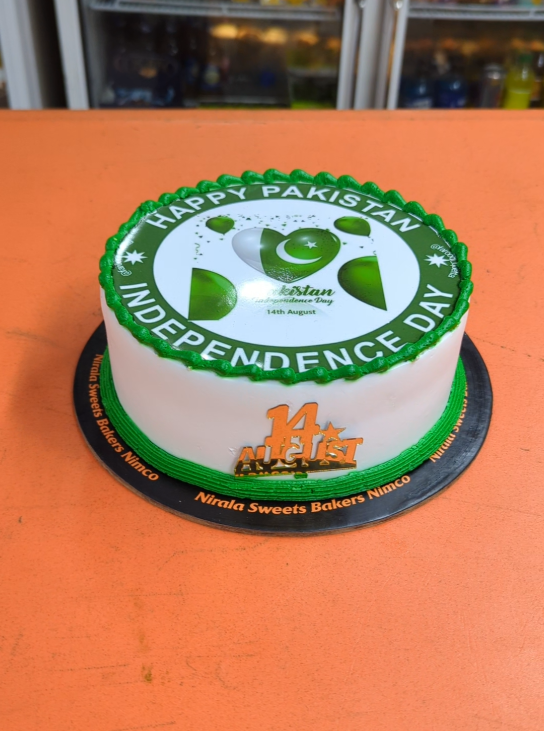 @Sajjad Nirala Cake