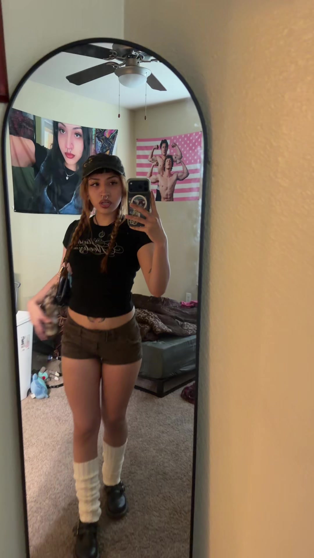@thegirlwithteeth