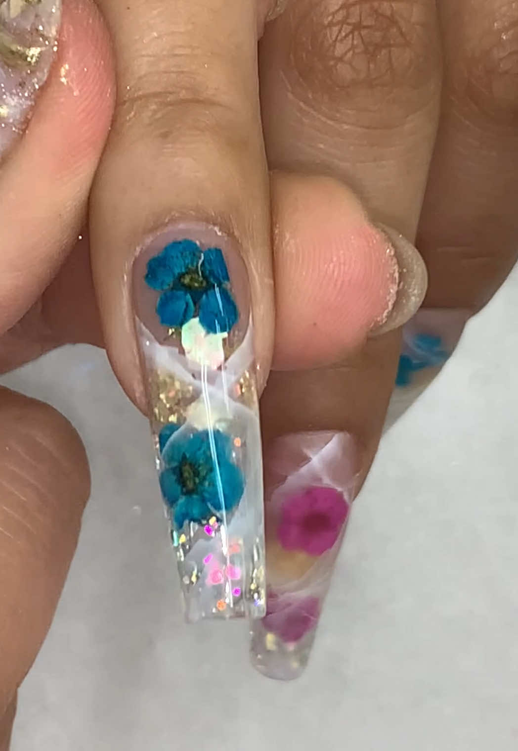 @Riya's Nails