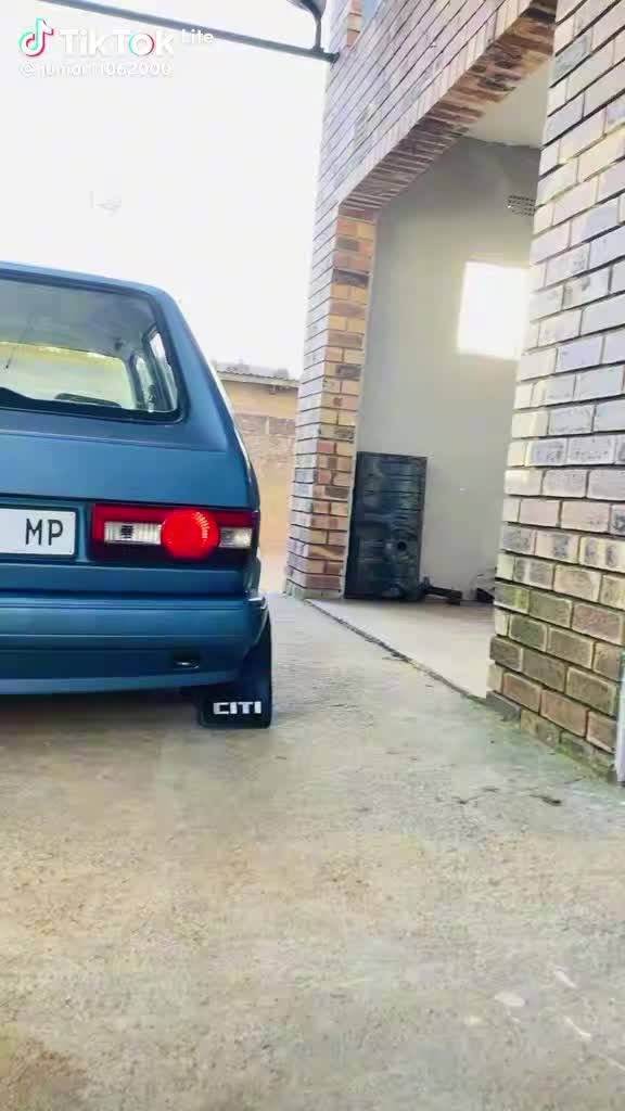 @sakhile