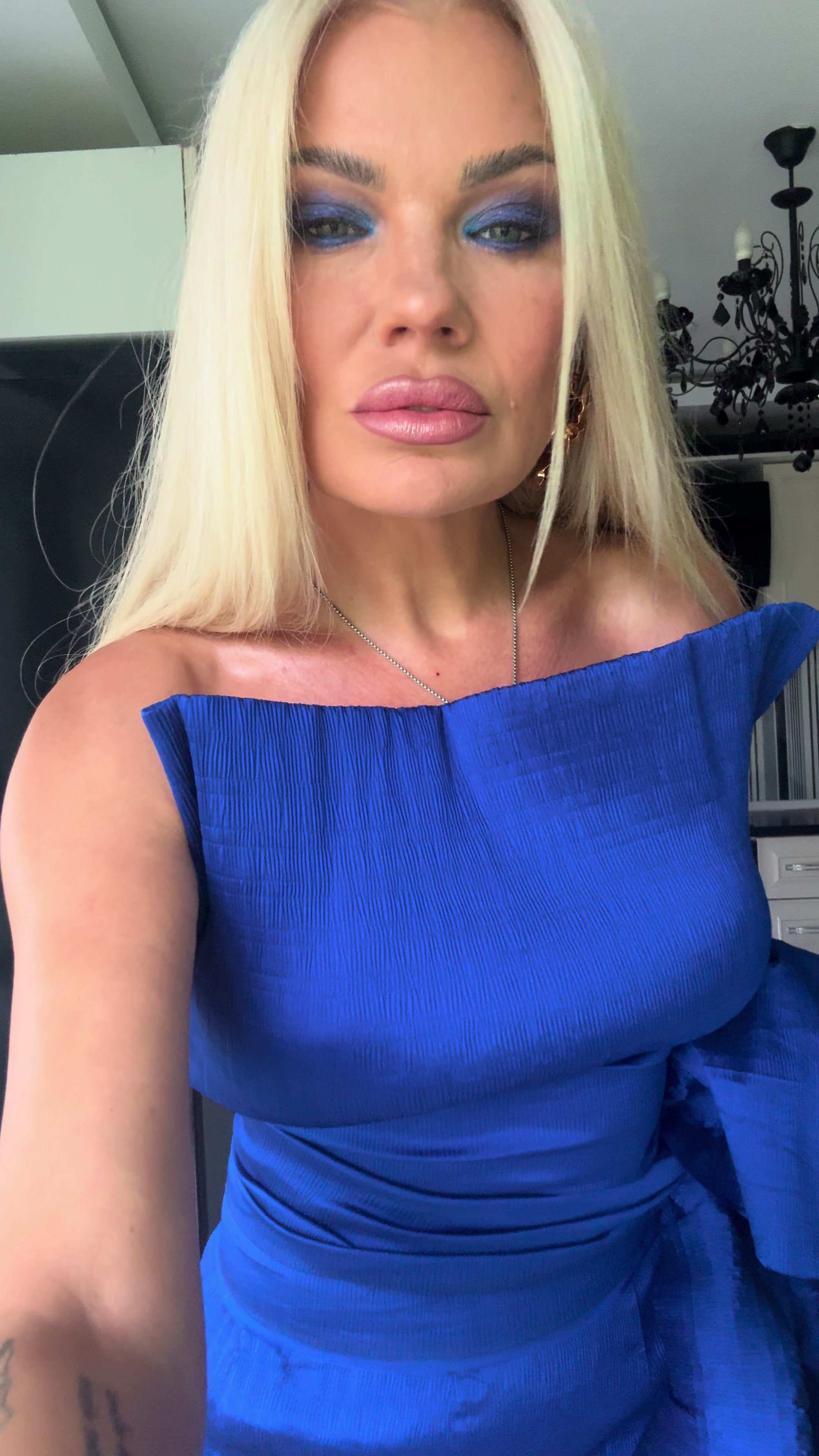 @demydovaa