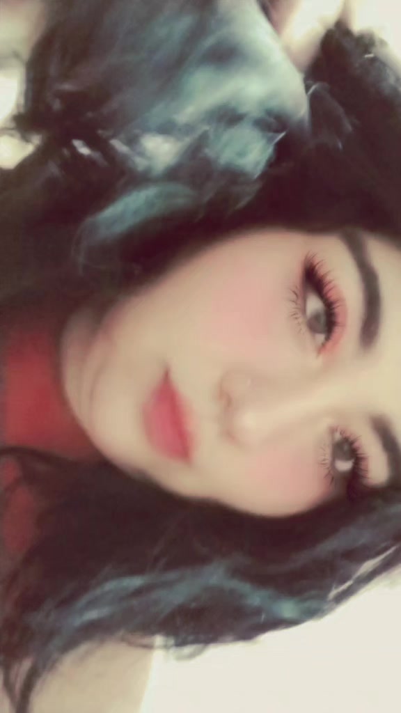 @🐿️𝑴𝒊𝒔𝒉𝒆𝒍𝒍 🦋🍓