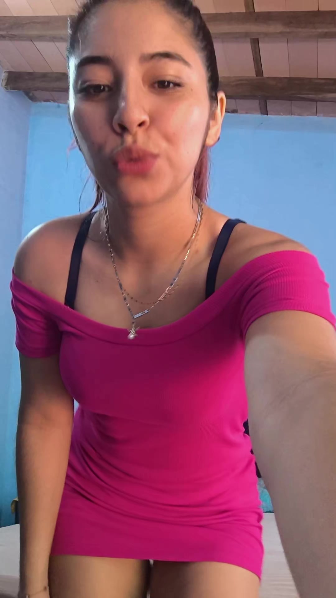 @Anali