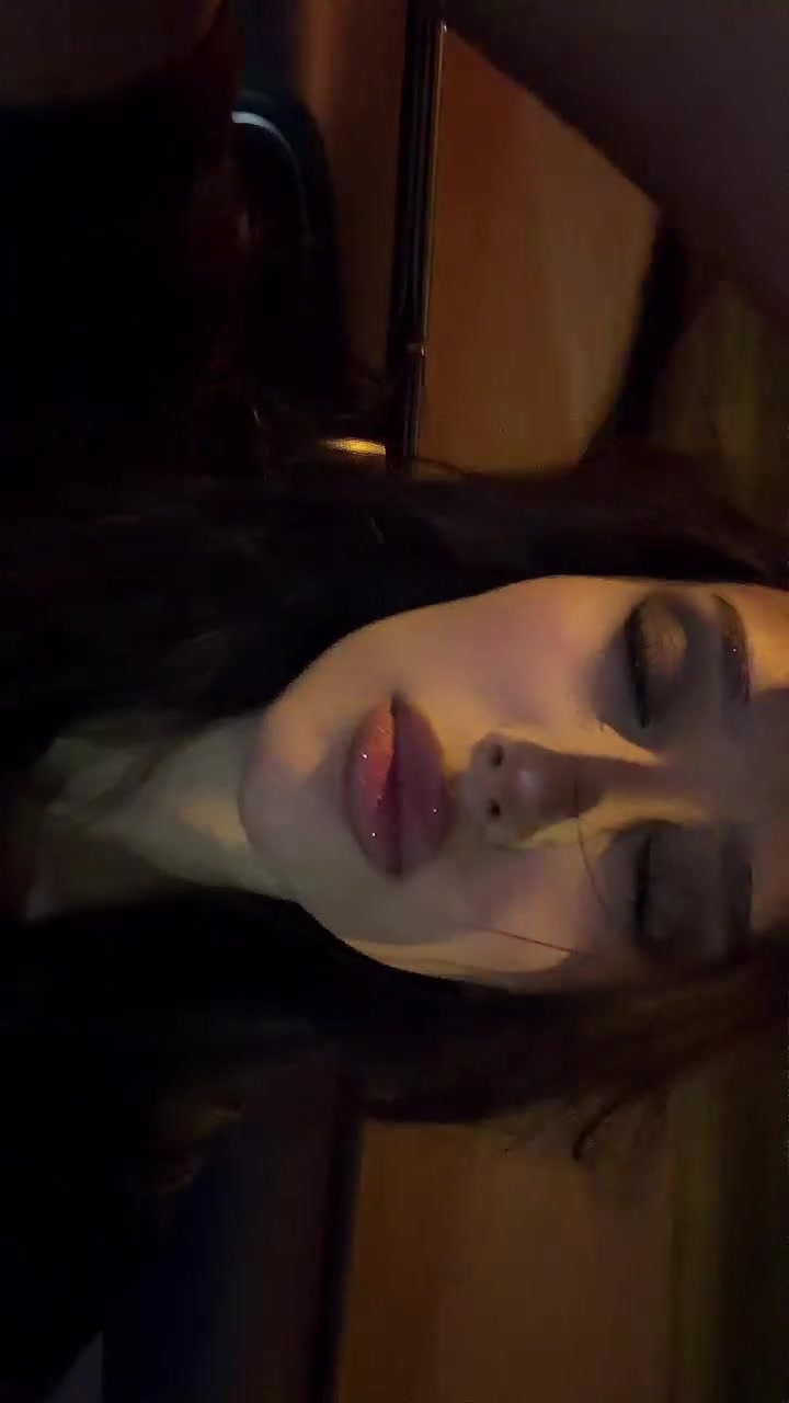 @M0bin4_xi