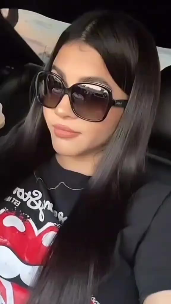 @mari@1223