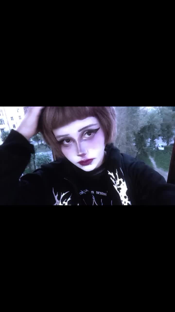 @Лолита 🍂