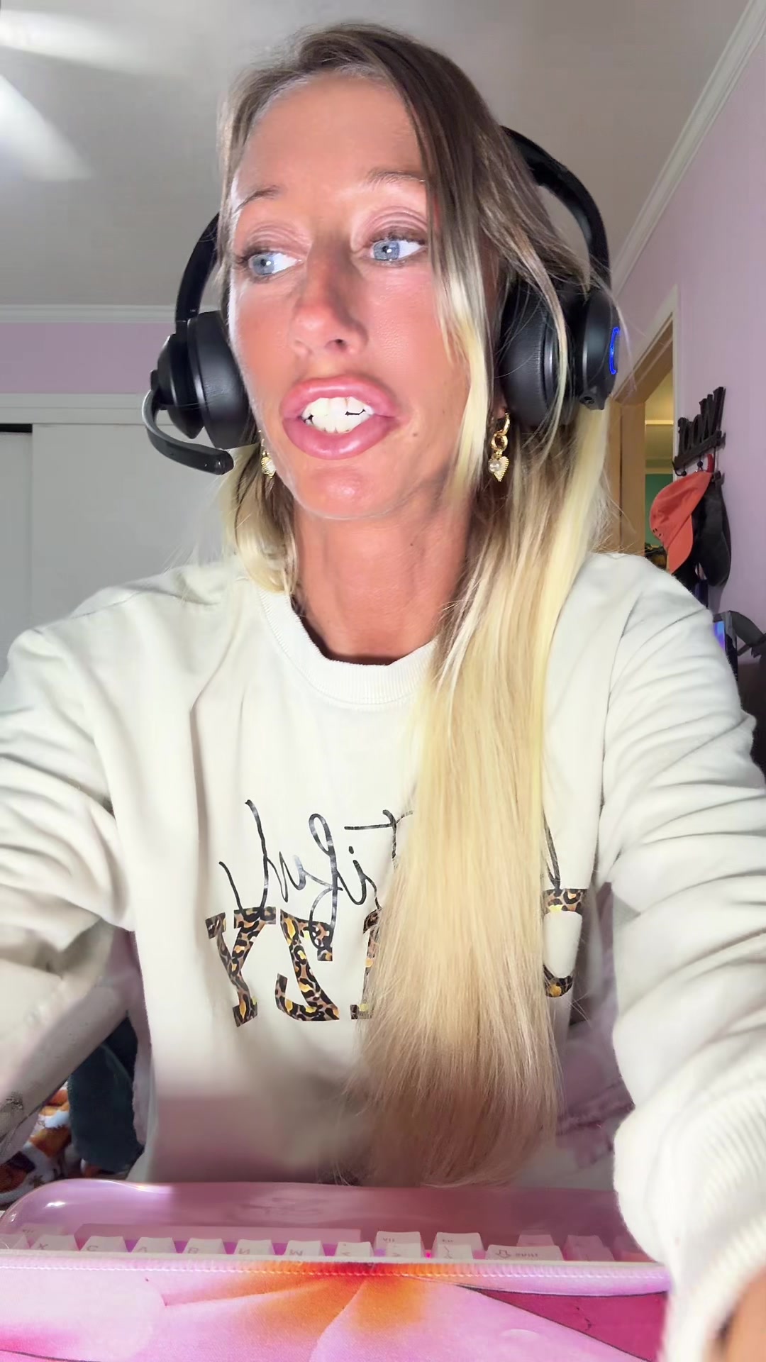@Destinee💻