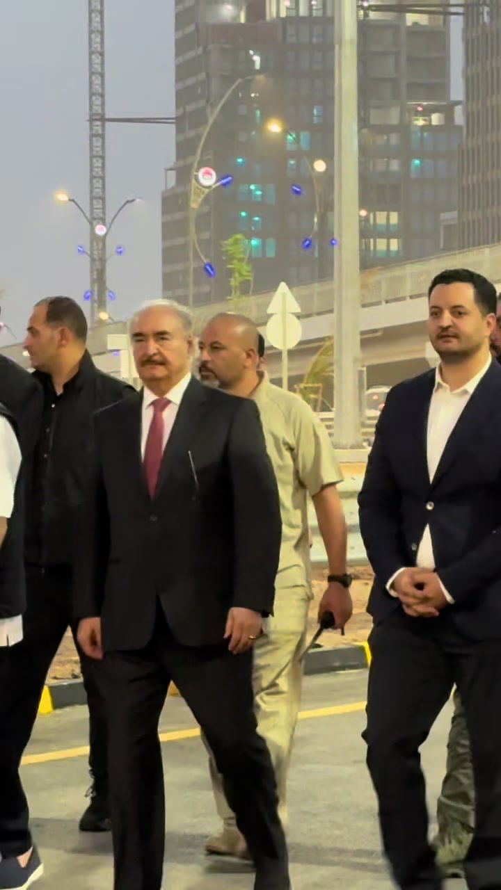 @01 صقر القيادة