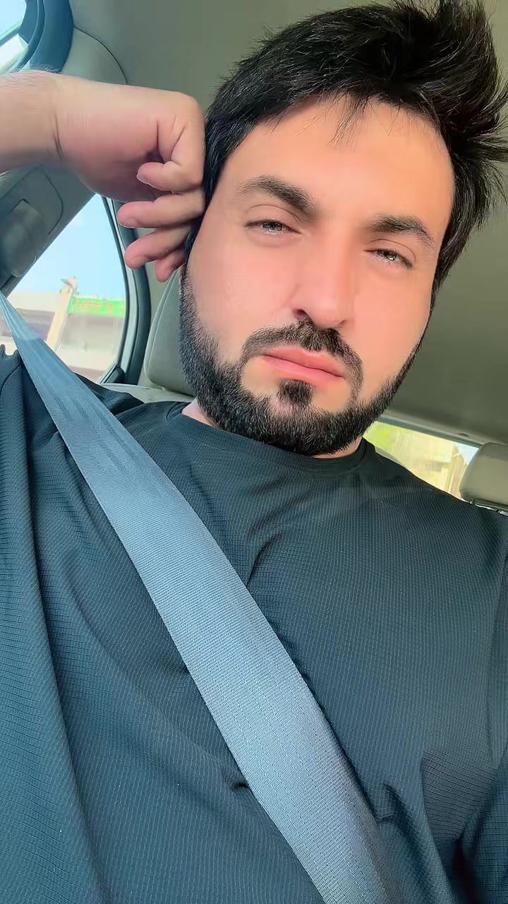 @Wajahat PTI 🐆