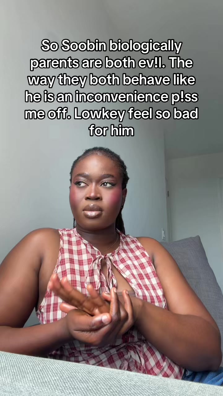 @Ayoereview