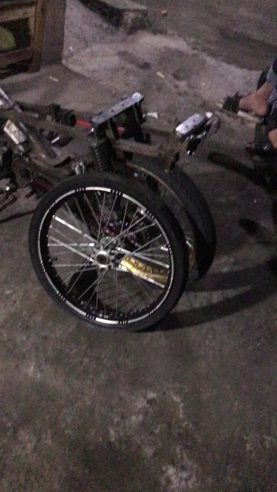 @M