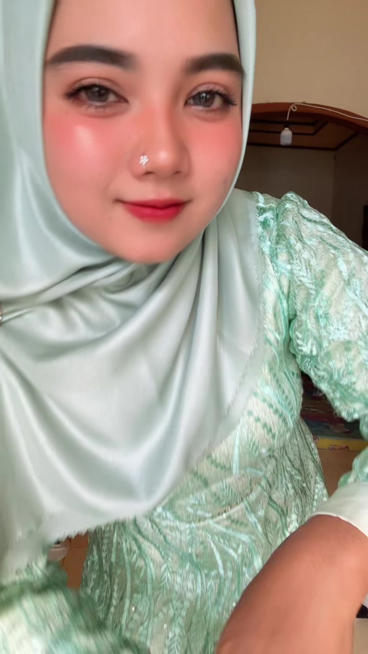 @dedeklily31