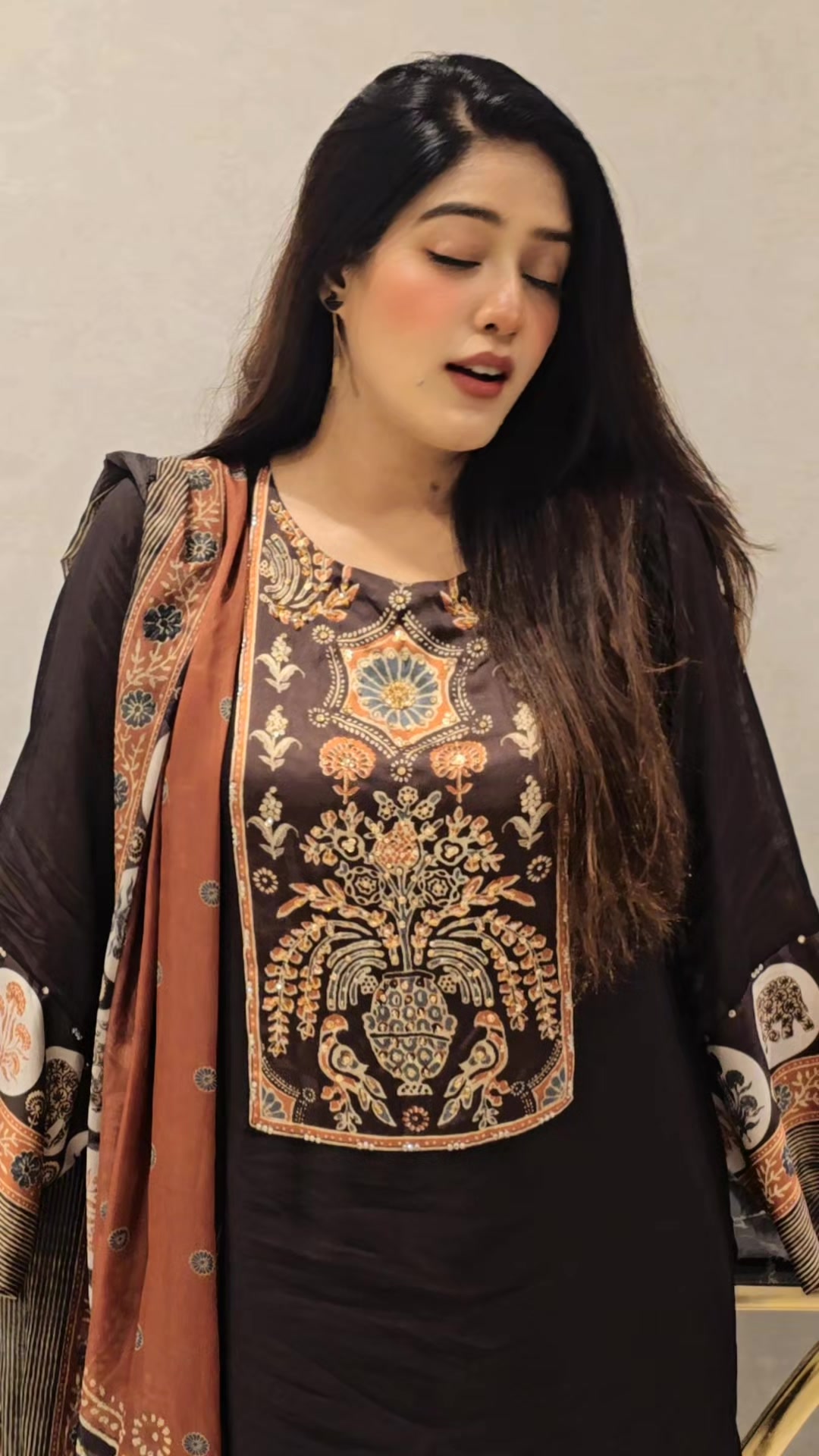 @ayeshamalik7799