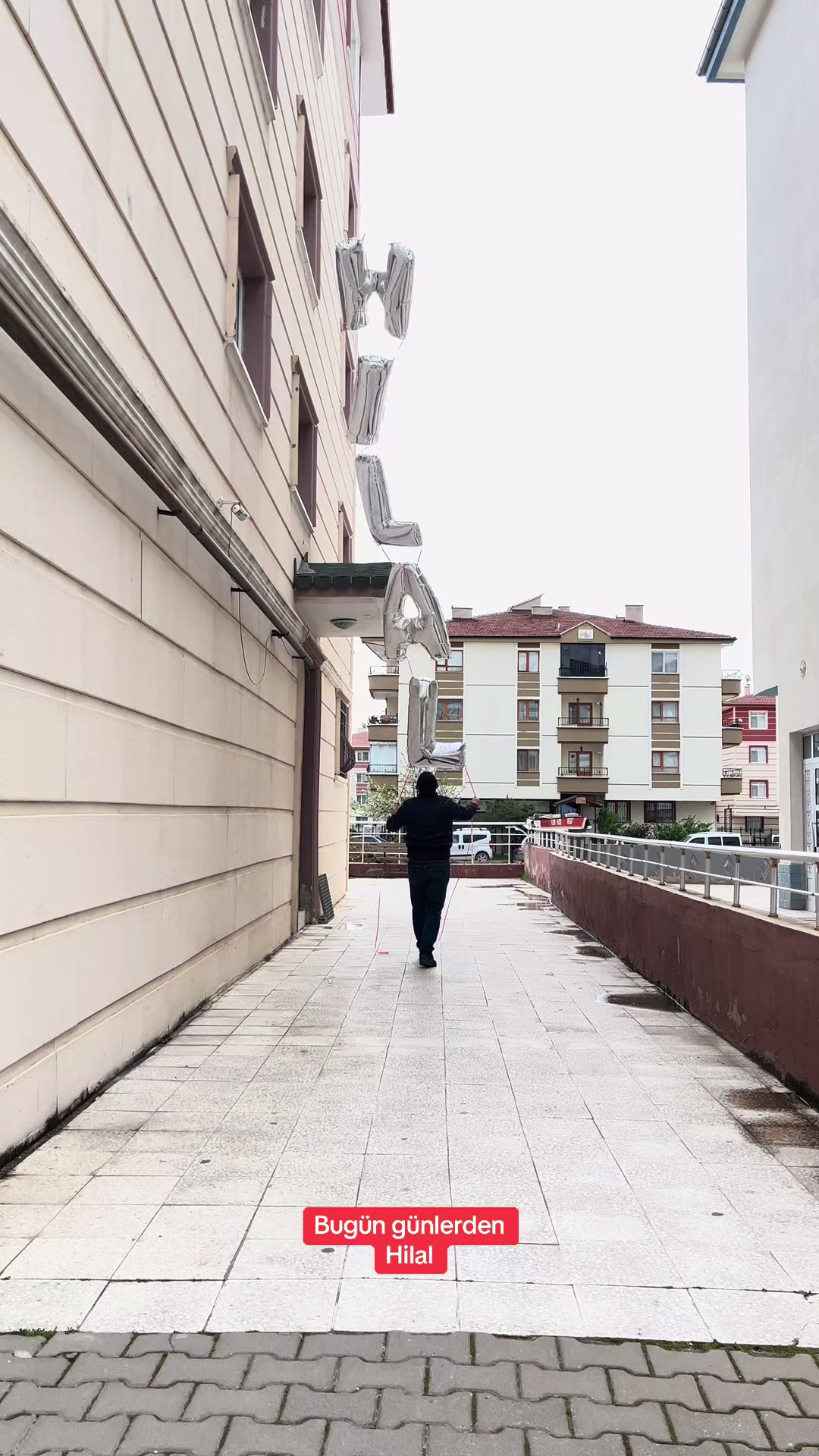 @Minnoş s&uuml;s ve parti evi