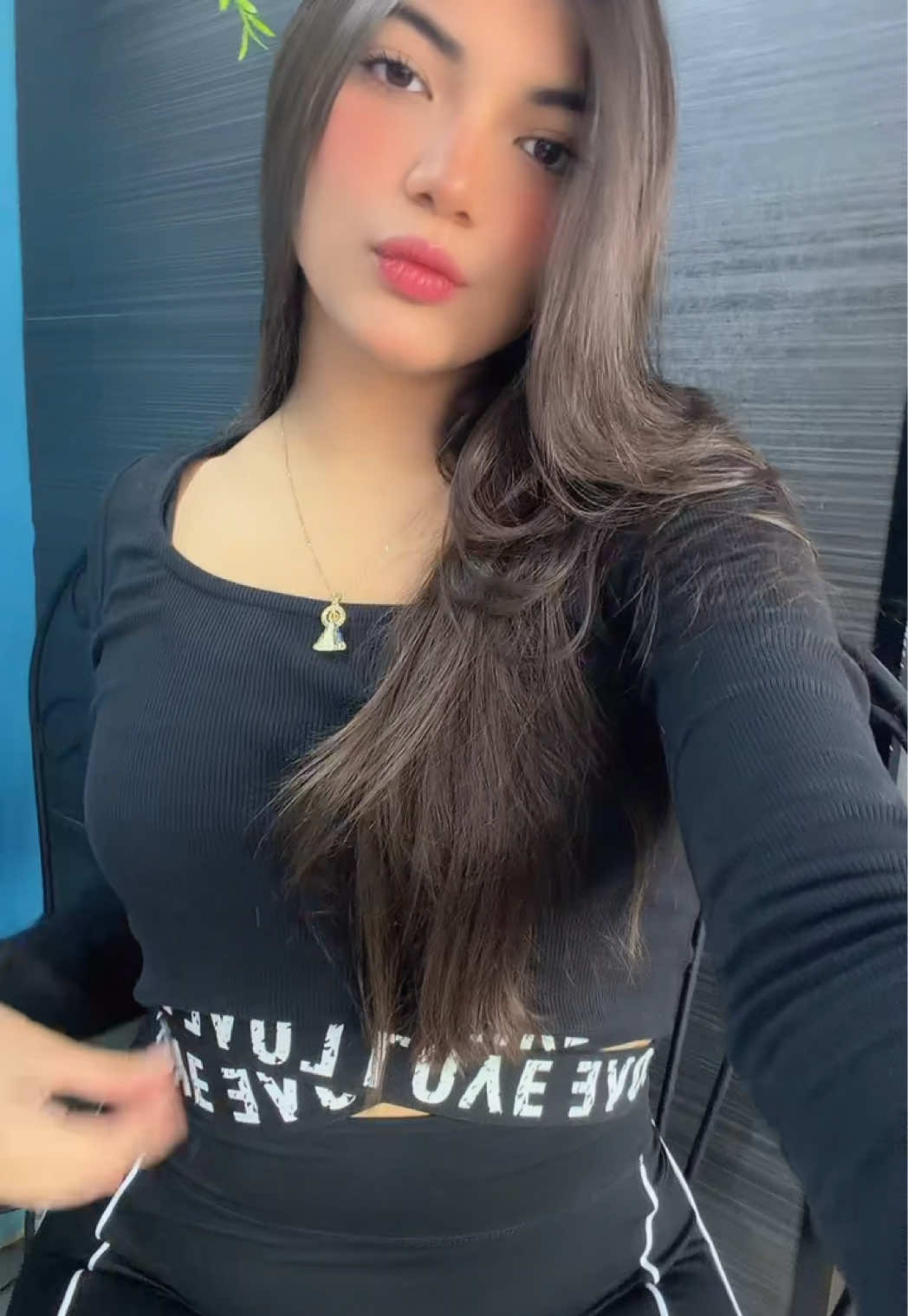 @Fiore 🖤🍒