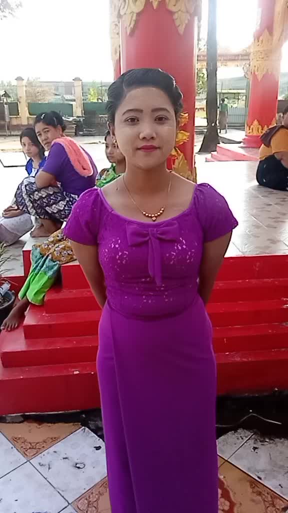 @ဦးအောင်မိုးသမီးအကြီးမ