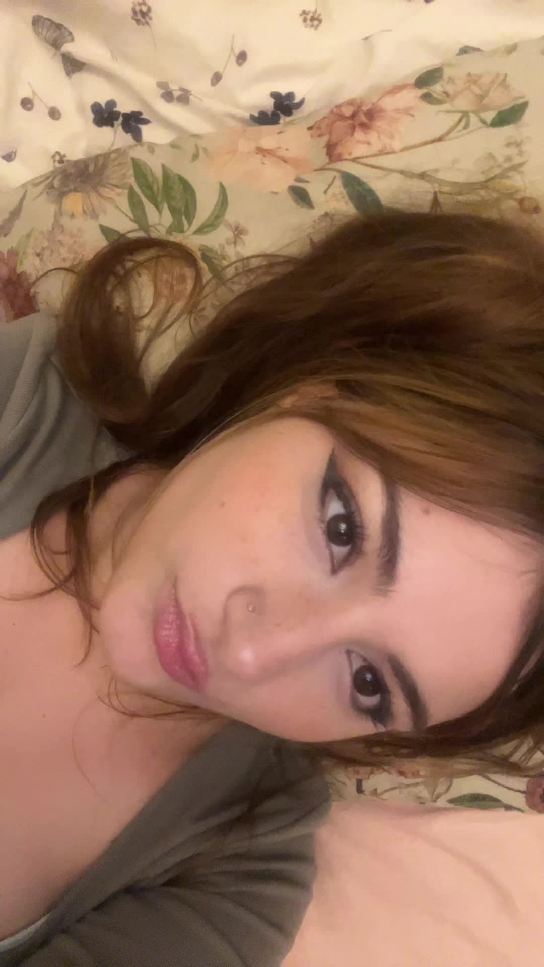 @lara1zel