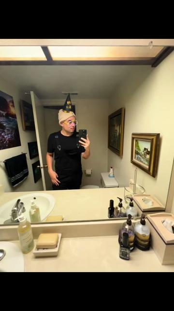 @JesseJest