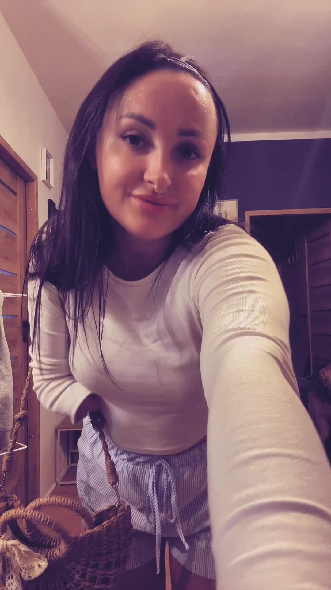 @S Y L W I A 🍒