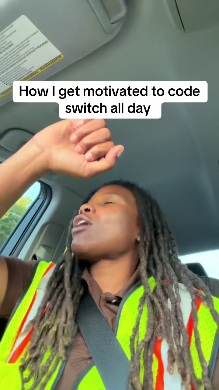 @cassbluuu_