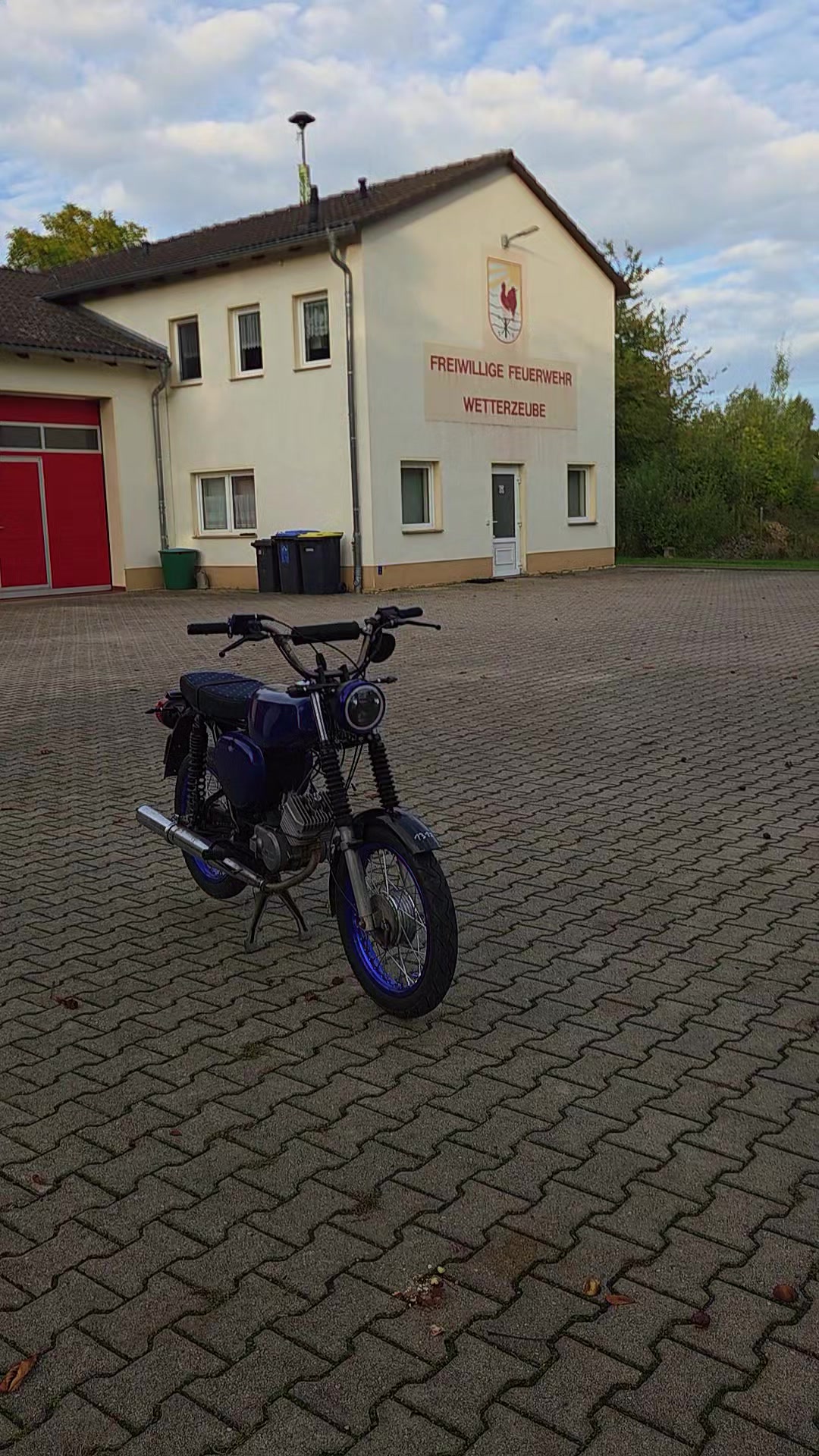 @Halbschalen_schonny
