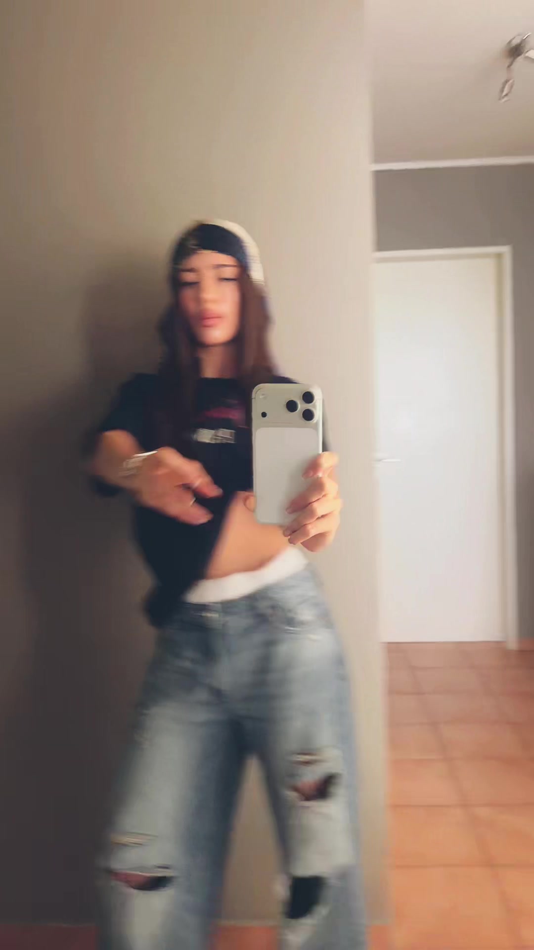 @Olleggovnaaa__