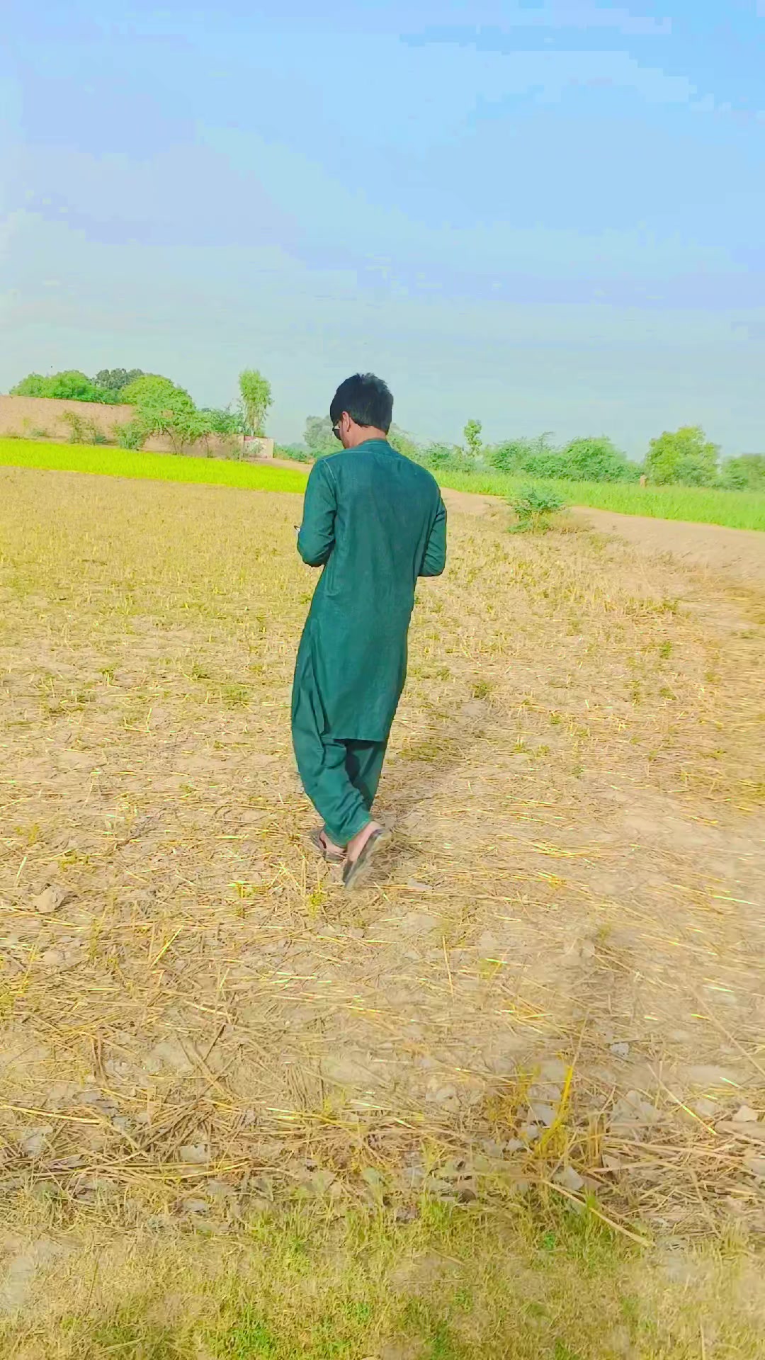 @Naveed DoGar 🦁