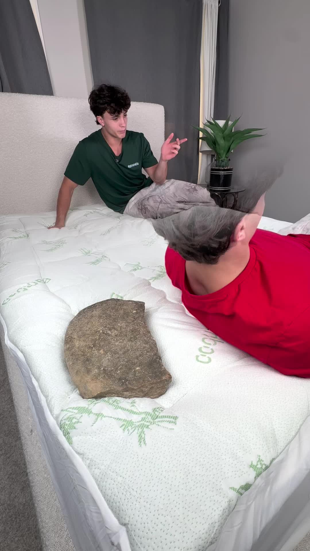 @Zekedeals