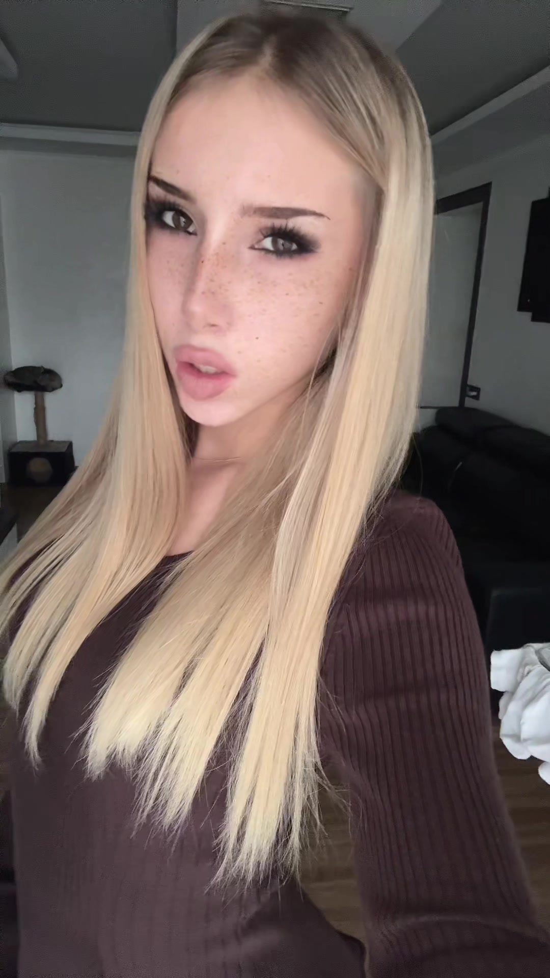 @осирисова