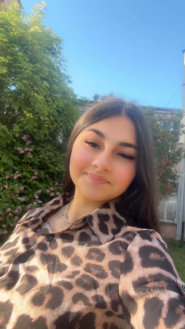 @𝐁𝐞𝐚𝐭𝐫𝐢𝐜𝐞💕