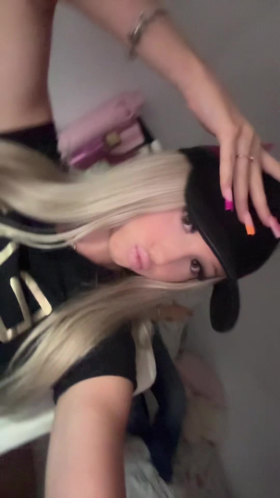 @llivcia