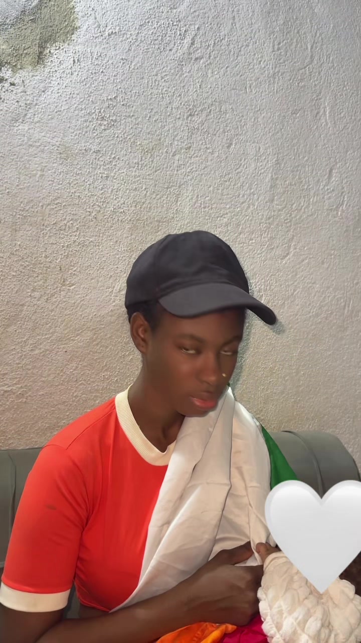 @Awa La poup&eacute;e🇨🇮🇨🇵