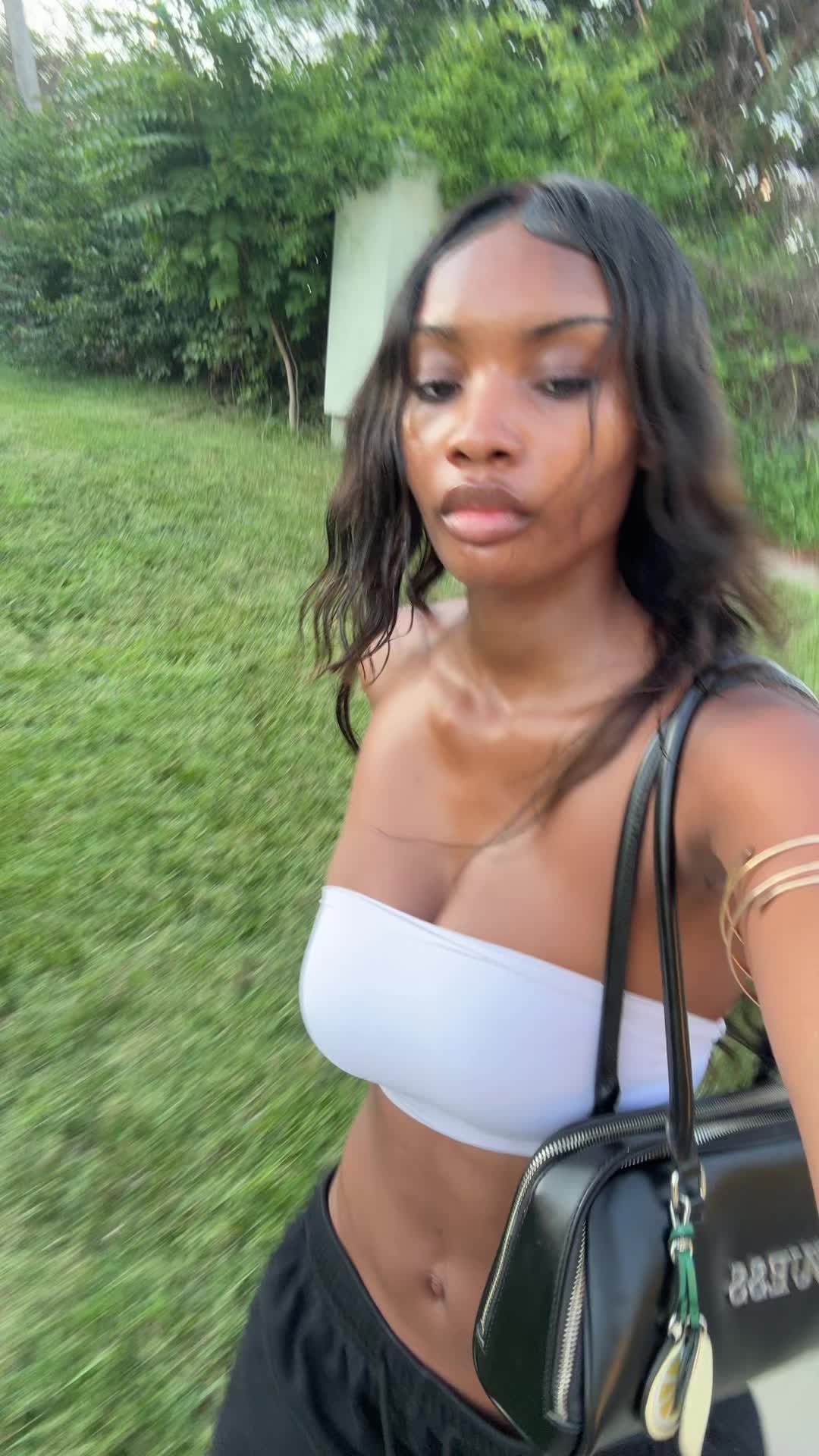 @prettypony666