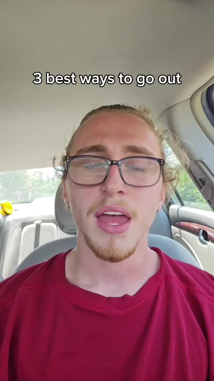@GoldieGl0cks