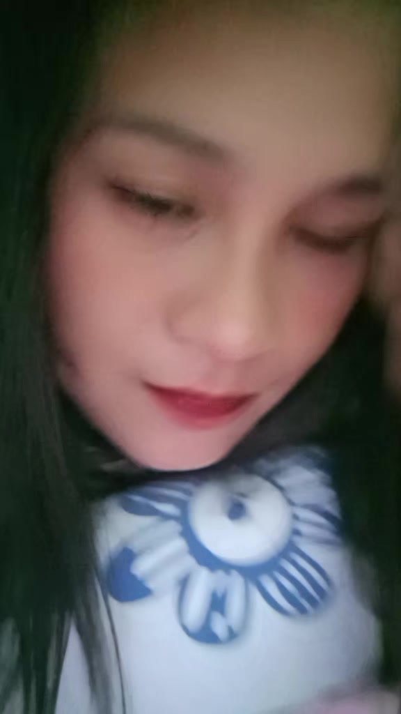 @leyan D.