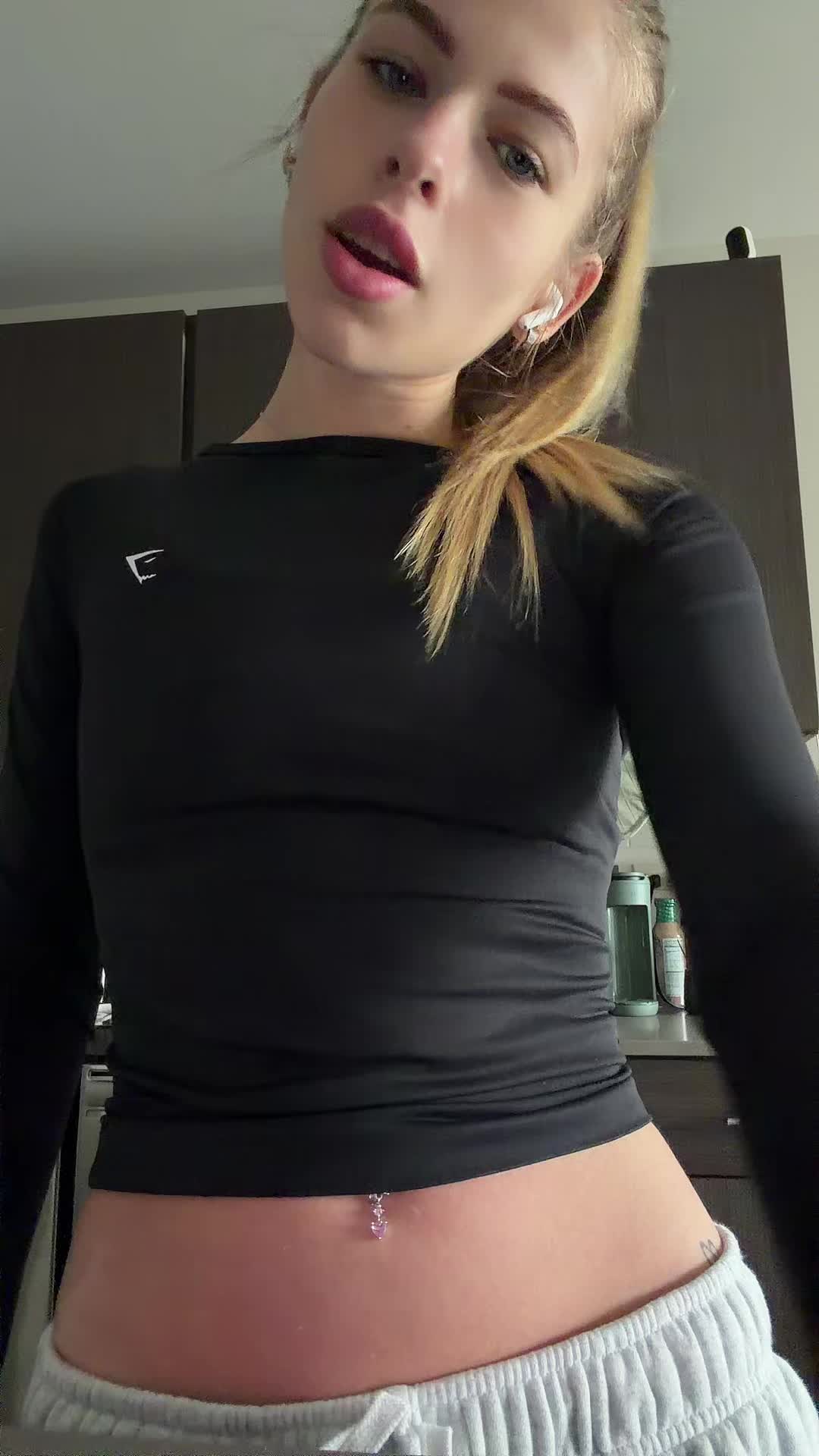 @Лерочка🪽