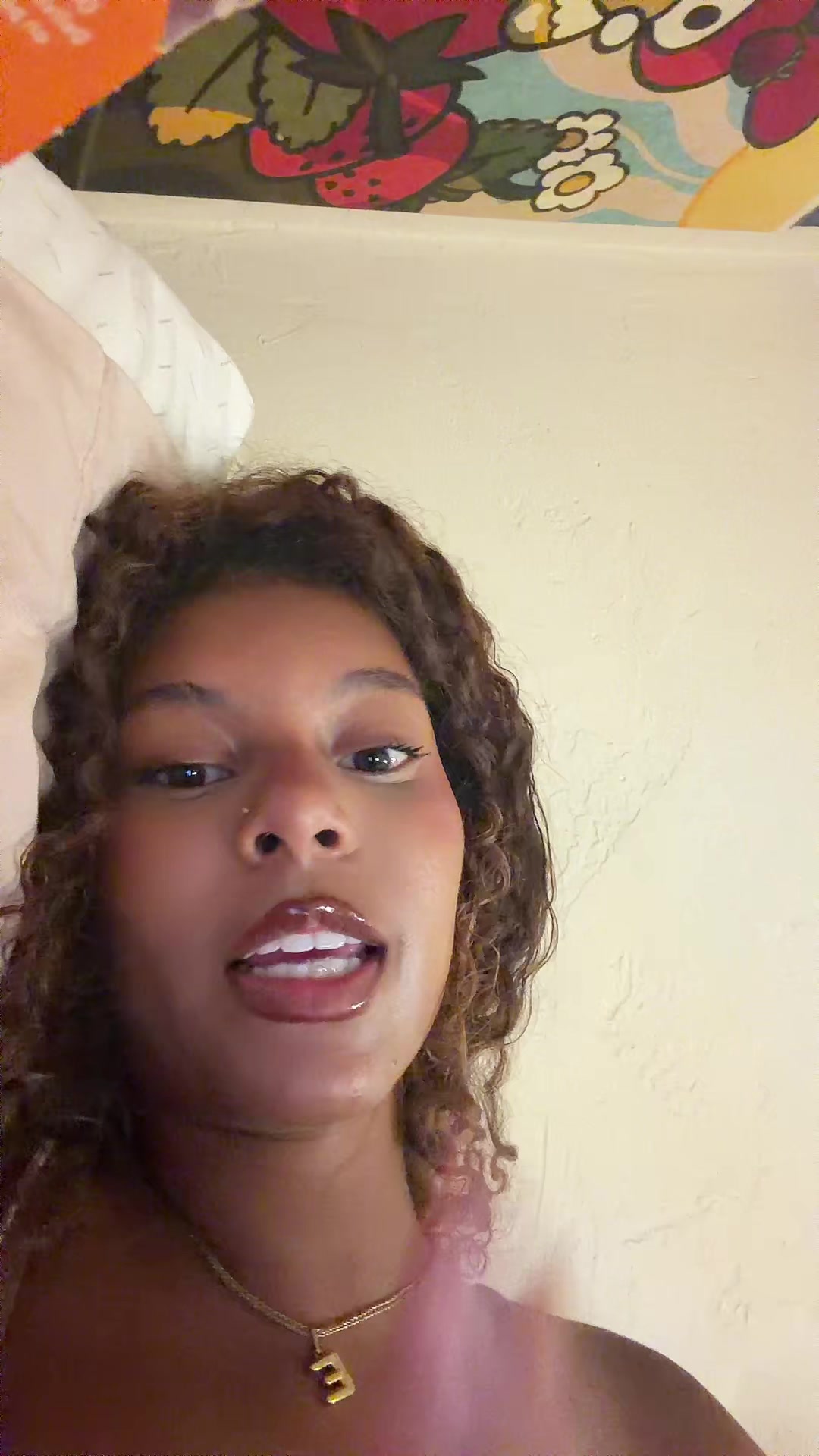 @elletheyapper