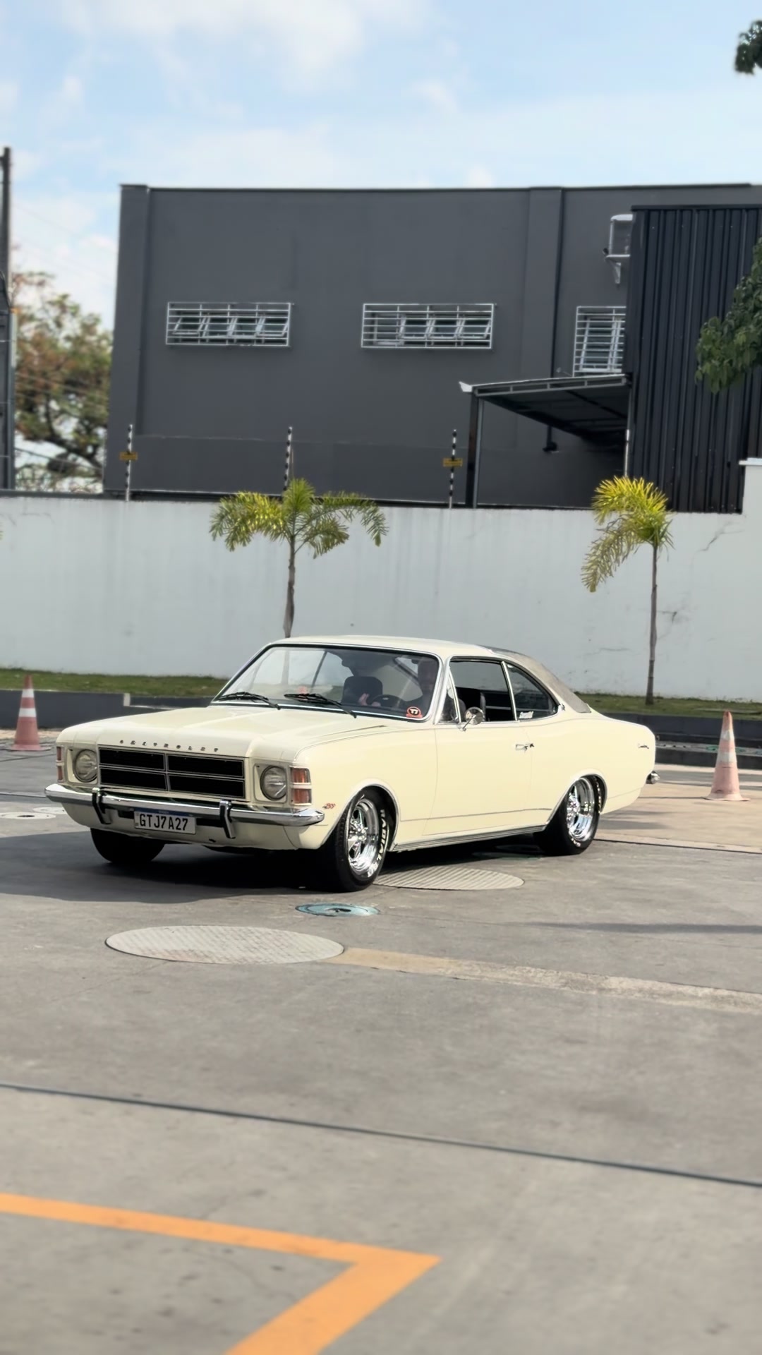 @T7 Garage