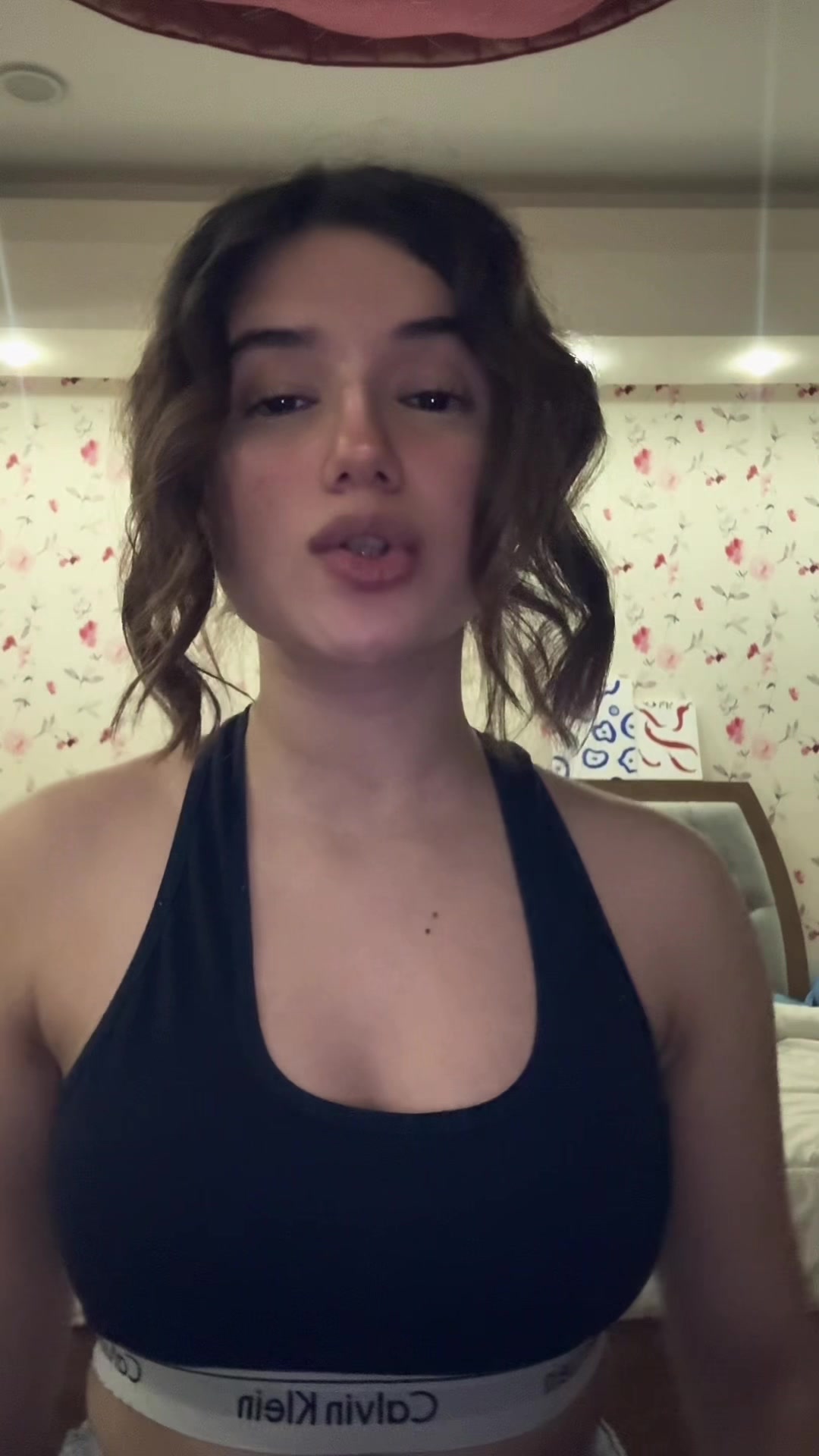 @KiKi