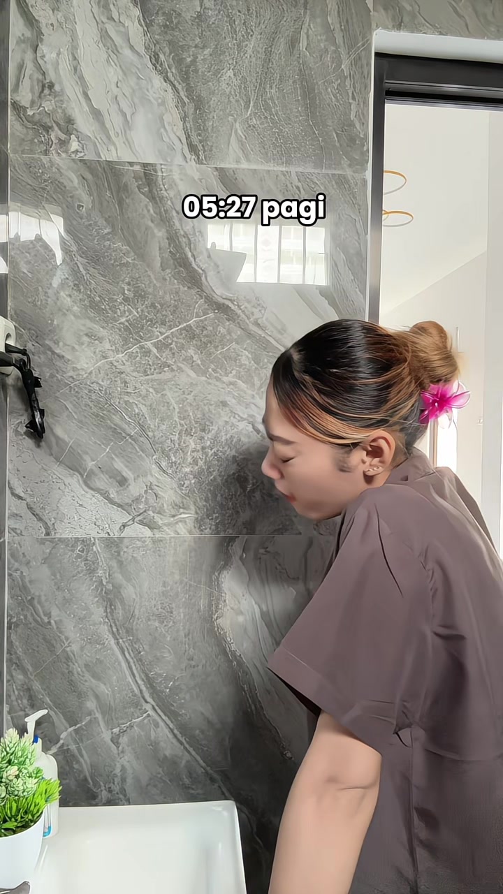 @NAMANYA EKA