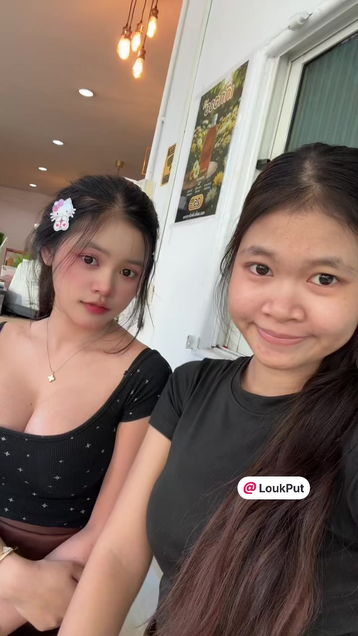 @Meena 🤍