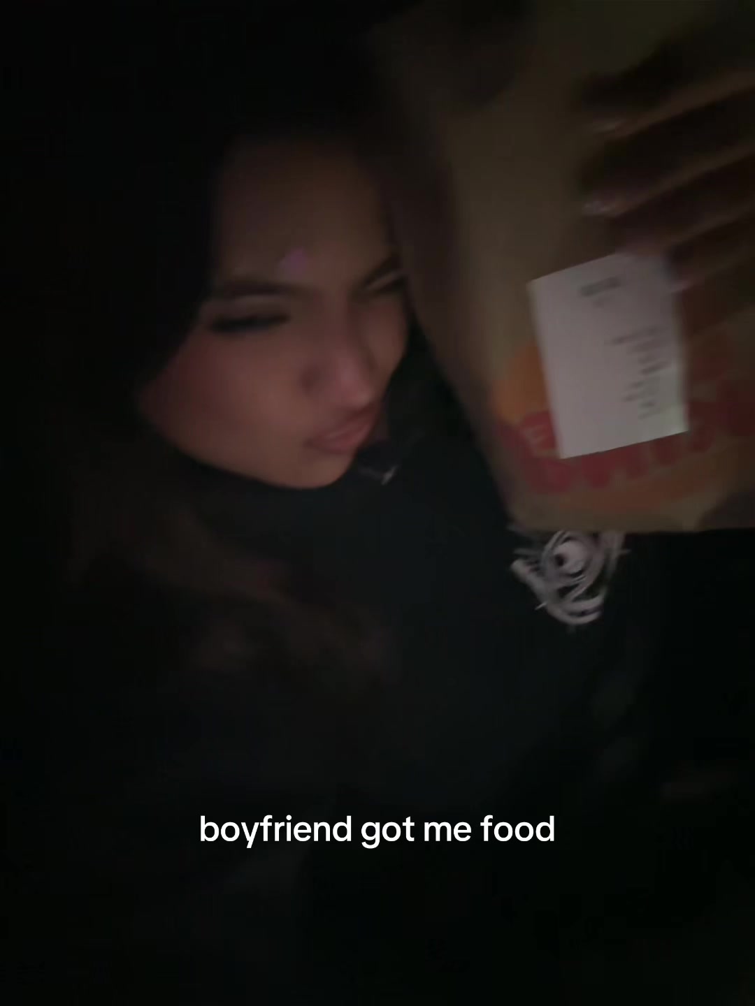 @laura