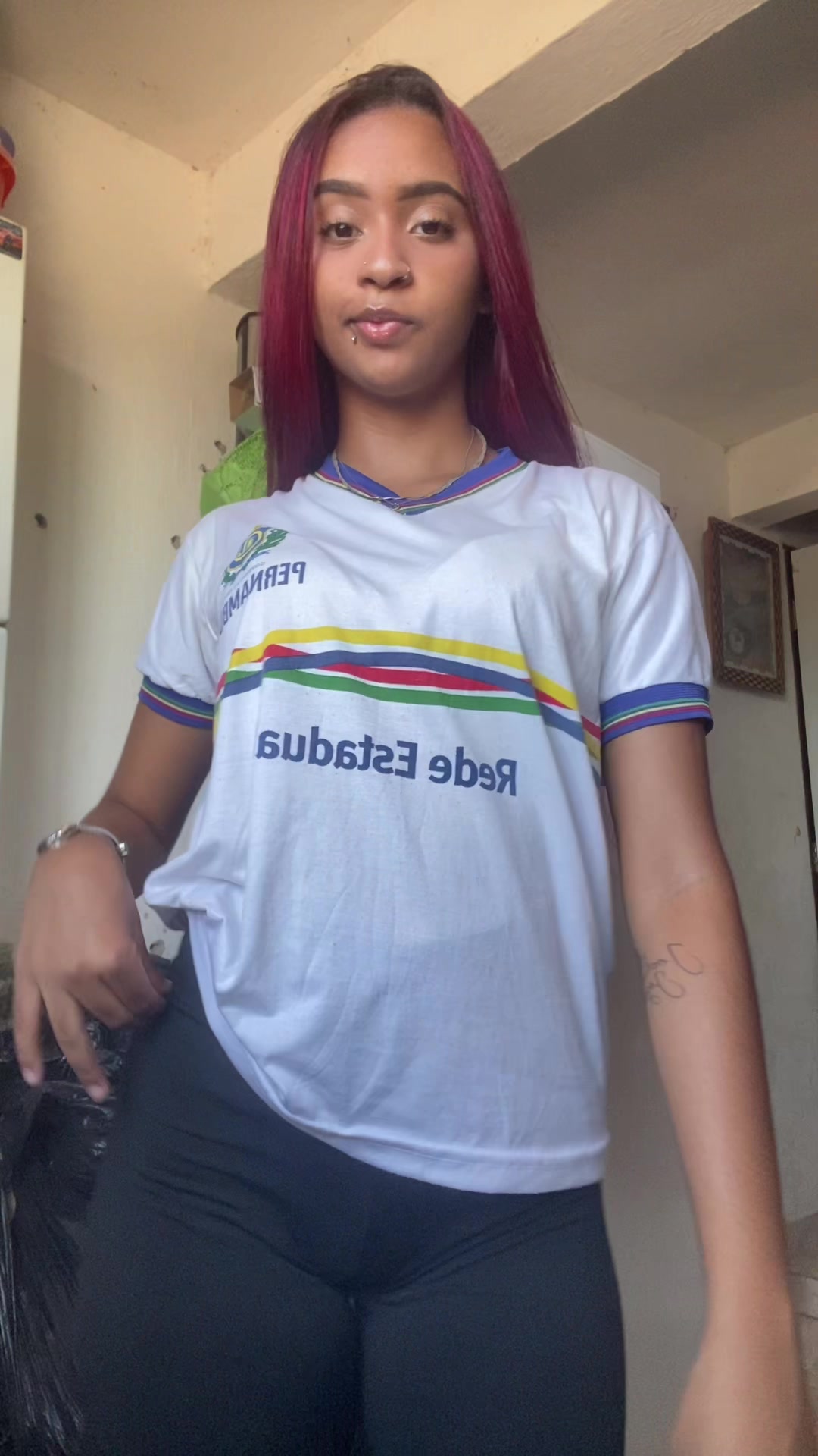 @helozinhaa