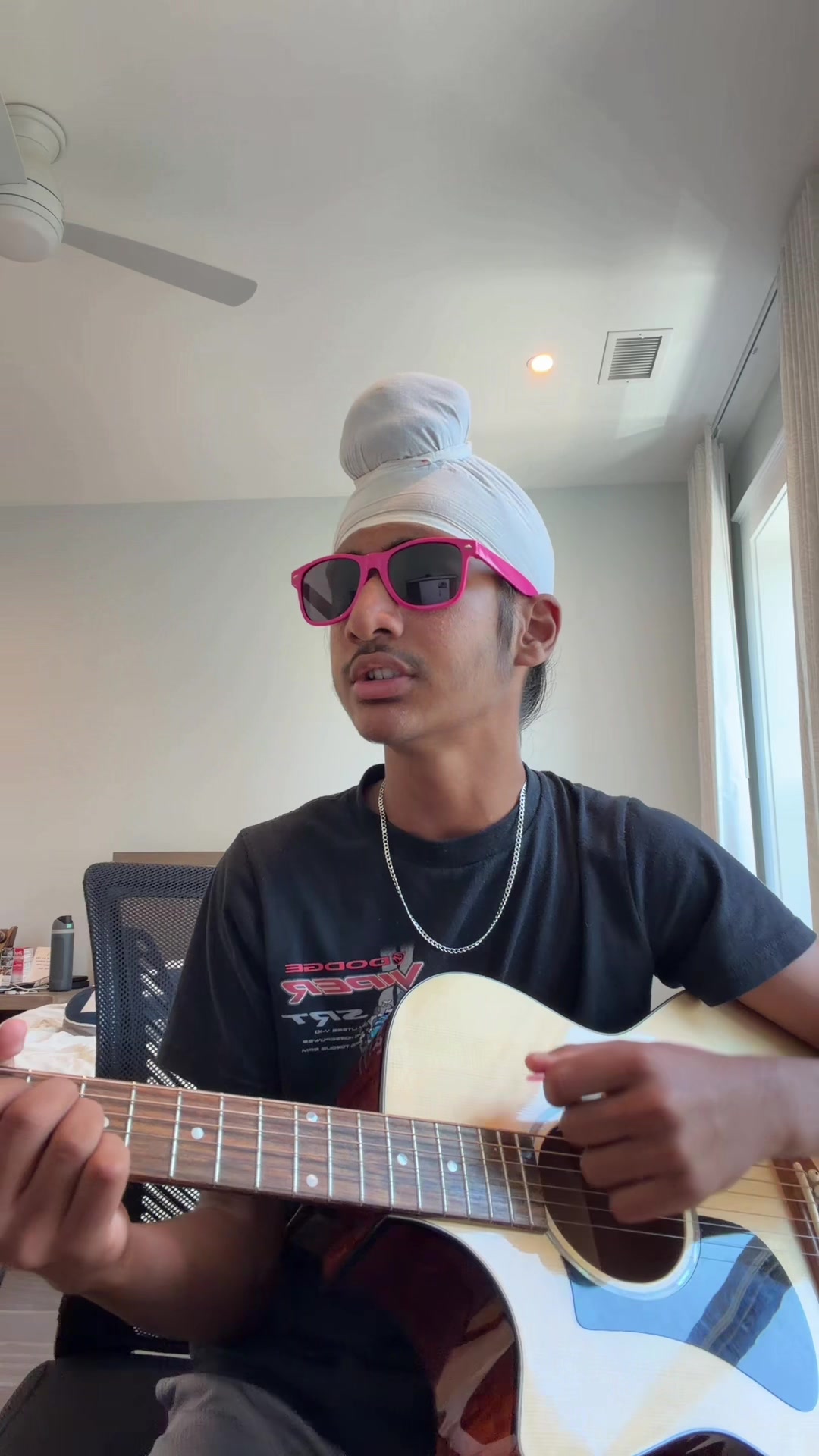 @Sikhguitar