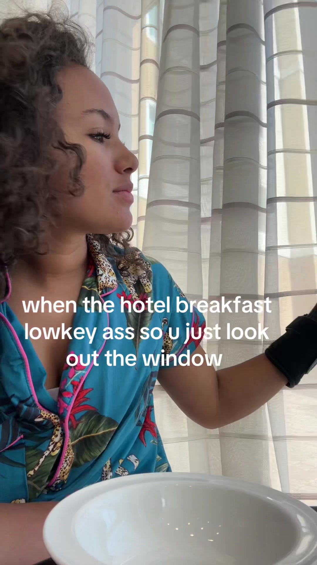 @malia