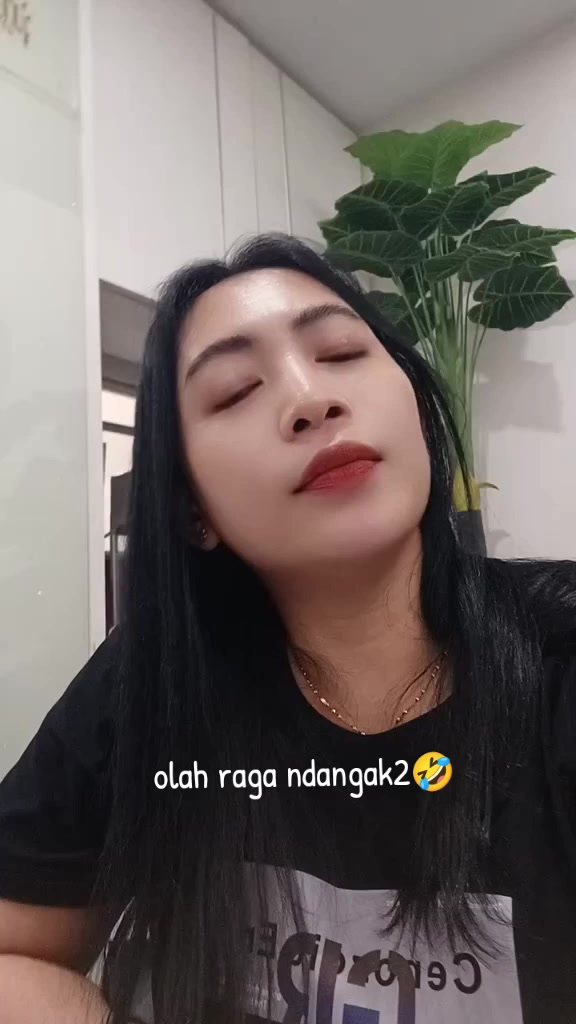 @Ling Ling🇲🇨🇭🇰