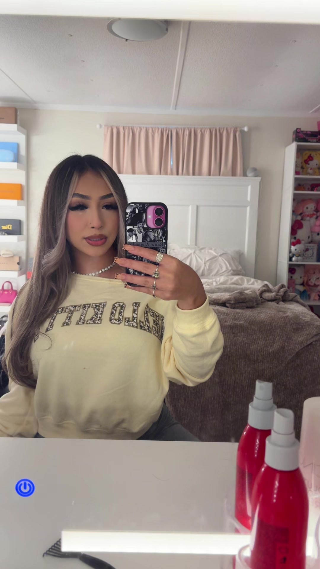 @Jada$